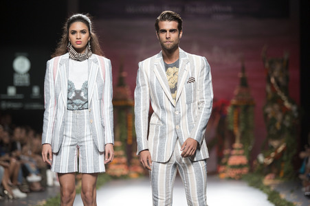 Francis Montesinos Fashion Show auf der Mercedes-Benz Fashion Week Madrid SS17