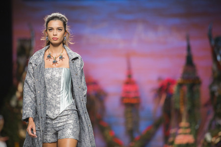 Francis Montesinos Fashion Show auf der Mercedes-Benz Fashion Week Madrid SS17