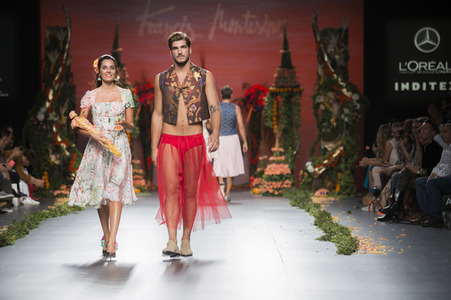 Francis Montesinos Fashion Show auf der Mercedes-Benz Fashion Week Madrid SS17