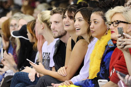 Ashley Williams Fashion Show auf der London Fashion Week SS17