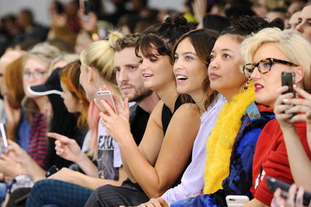 Ashley Williams Fashion Show auf der London Fashion Week SS17