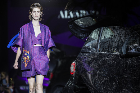 Alvarno Fashion Show auf der Mercedes-Benz Fashion Week Madrid SS17