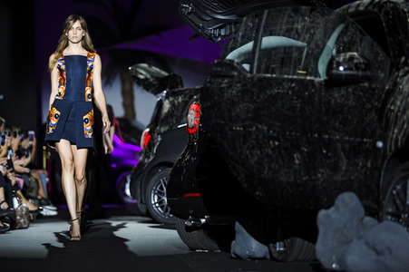 Alvarno Fashion Show auf der Mercedes-Benz Fashion Week Madrid SS17