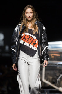 Maria ke Fisherman Fashion Show auf der Mercedes-Benz Fashion Week Madrid SS17