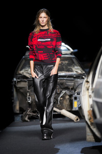 Maria ke Fisherman Fashion Show auf der Mercedes-Benz Fashion Week Madrid SS17
