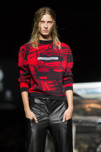Maria ke Fisherman Fashion Show auf der Mercedes-Benz Fashion Week Madrid SS17