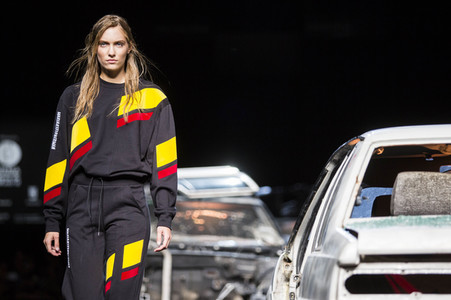 Maria ke Fisherman Fashion Show auf der Mercedes-Benz Fashion Week Madrid SS17