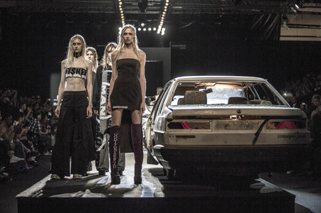 Maria ke Fisherman Fashion Show auf der Mercedes-Benz Fashion Week Madrid SS17