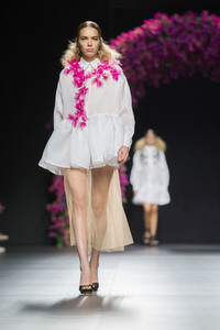 Juana Martin Fashion Show auf der Mercedes-Benz Fashion Week Madrid SS17