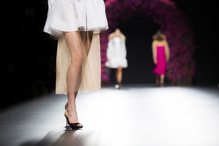 Juana Martin Fashion Show auf der Mercedes-Benz Fashion Week Madrid SS17