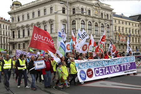 Demo gegen TTIP und Ceta in Wien