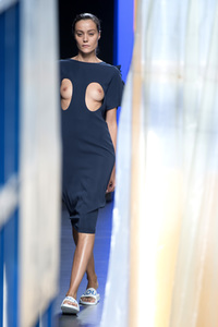 Nouman Fashion Show auf der Mercedes-Benz Fashion Week Madrid SS17