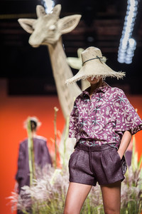 Jorge Vázquez Fashion Show auf der Mercedes-Benz Fashion Week Madrid SS17