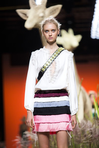 Jorge Vázquez Fashion Show auf der Mercedes-Benz Fashion Week Madrid SS17