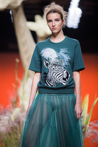 Jorge Vázquez Fashion Show auf der Mercedes-Benz Fashion Week Madrid SS17