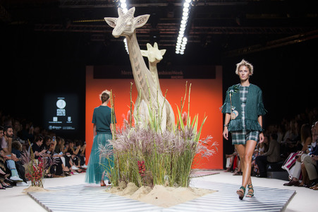 Jorge Vázquez Fashion Show auf der Mercedes-Benz Fashion Week Madrid SS17