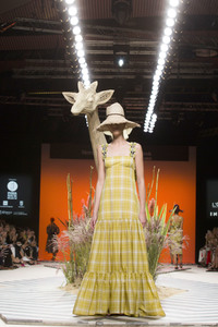Jorge Vázquez Fashion Show auf der Mercedes-Benz Fashion Week Madrid SS17
