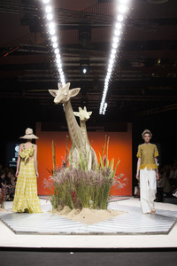 Jorge Vázquez Fashion Show auf der Mercedes-Benz Fashion Week Madrid SS17