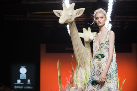 Jorge Vázquez Fashion Show auf der Mercedes-Benz Fashion Week Madrid SS17