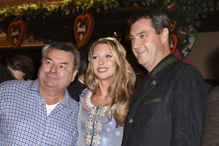 Bild-Wiesn im Marstall auf dem Oktoberfest 2016 in München