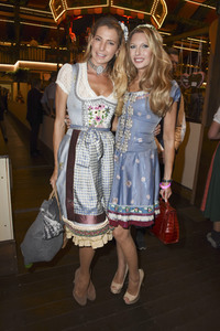 Bild-Wiesn im Marstall auf dem Oktoberfest 2016 in München