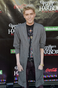 'Queen Mary's Dark Harbor' Preview in Long Beach