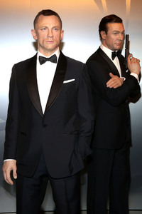Enthüllung der James Bond Wachsfiguren bei Madame Tussauds Berlin