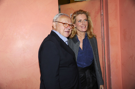 Theaterpremiere 'Glücklich die Glücklichen' in München