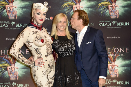Weltpremiere von 'The One Grand Show' in Berlin