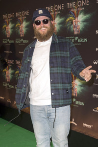 Weltpremiere von 'The One Grand Show' in Berlin