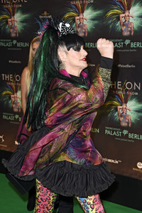 Weltpremiere von 'The One Grand Show' in Berlin