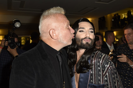 Weltpremiere von 'The One Grand Show' in Berlin