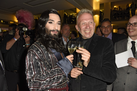 Weltpremiere von 'The One Grand Show' in Berlin