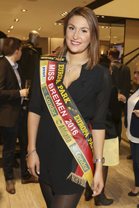 Netzwerkevent 'Blauer Ball' in Hamburg