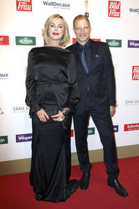 Goldene Bild der Frau 2016 in Hamburg