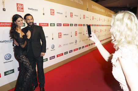 Goldene Bild der Frau 2016 in Hamburg