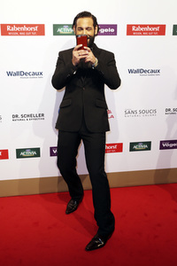Goldene Bild der Frau 2016 in Hamburg