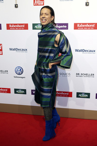 Goldene Bild der Frau 2016 in Hamburg
