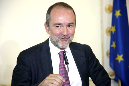 Österreichisches Ehrenkreuzes für Harald Sicheritz in Wien