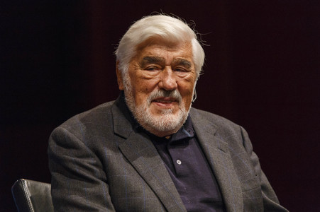 Tamara Dietl und Mario Adorf auf der lit.Cologne in Köln