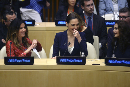 Ernennung von Wonder Woman zur UN-Botschfterin in New York