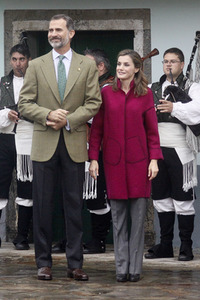 Felipe und Letizia besuchen die Region Los Oscos