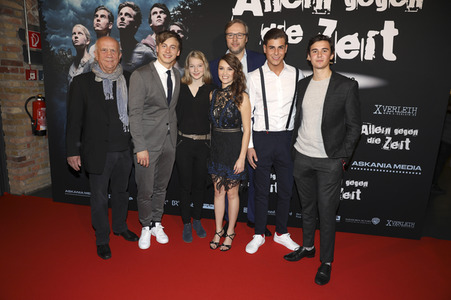 Filmpremiere 'Allein gegen die Zeit' in Berlin