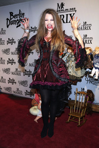 Halloween Party by Natascha Ochsenknecht in Berlin