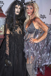 Halloween Party by Natascha Ochsenknecht in Berlin