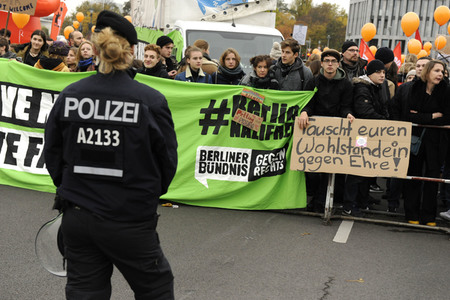 'Merkel muss weg' Demo in Berlin