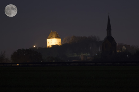 Super-Vollmond über Landsberg