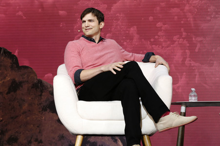 Airbnb Open in Los Angeles