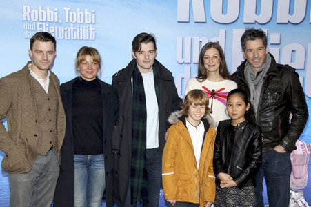 Filmpremiere 'Robbi, Tobbi und das Fliewatüüt' in Berlin