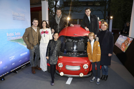 Filmpremiere 'Robbi, Tobbi und das Fliewatüüt' in Berlin